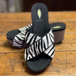 Zebra Yellow Box Platform Sandals